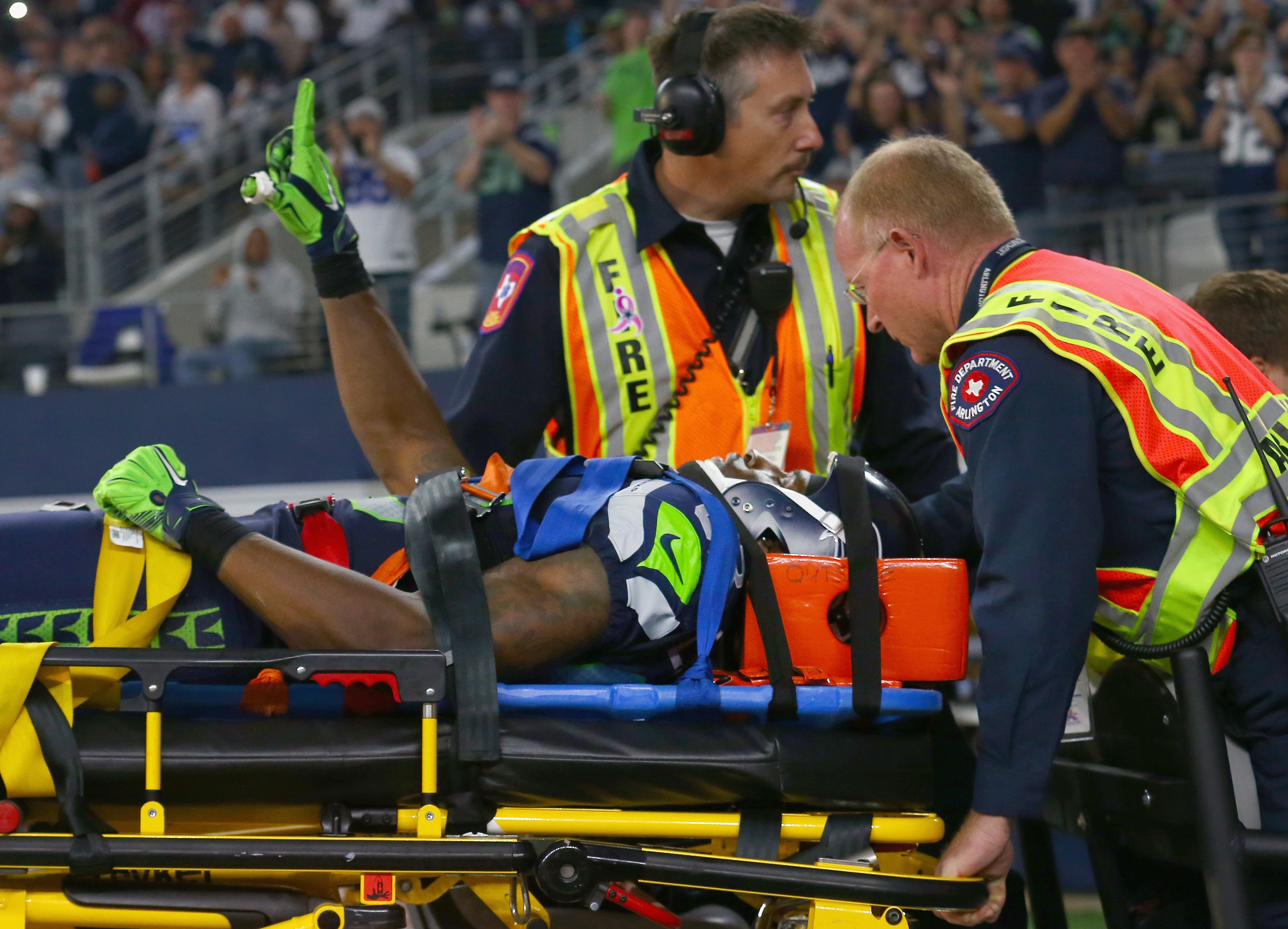 Seahawks' Ricardo Lockette says he nearly died, thanks trainers,  firefighters