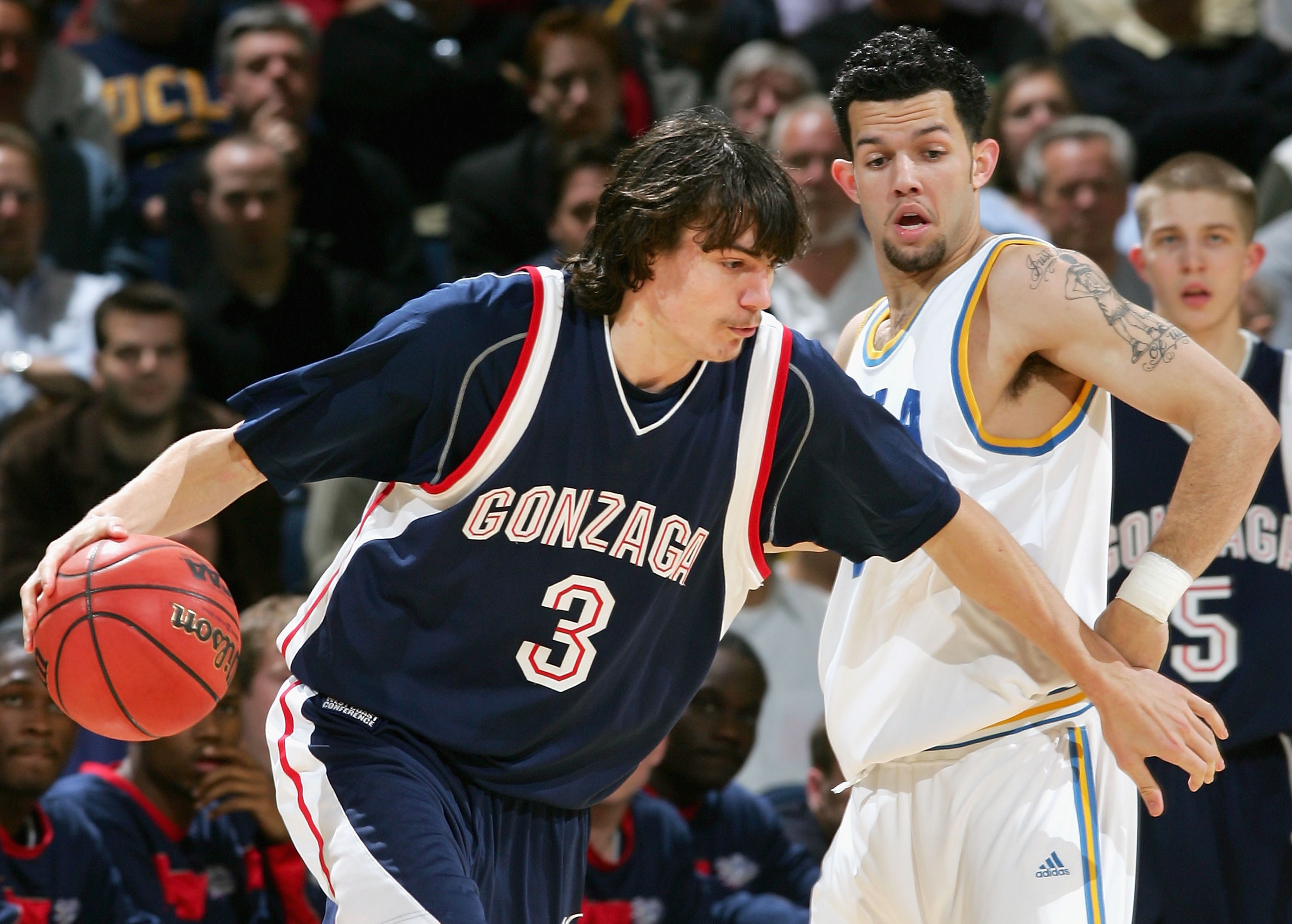 Adam Morrison goes nuts after Gonzaga's Final Four miracle